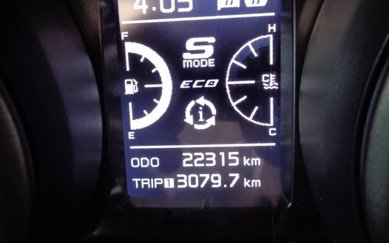 Gebrauchtmotorrad Yamaha TMAX Tech MAX - Bild 3