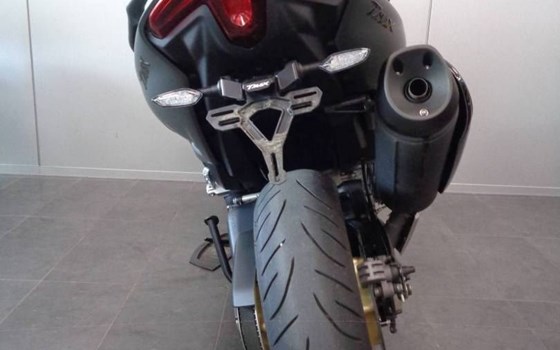 Gebrauchtmotorrad Yamaha TMAX 560 Tech Max - Bild 7