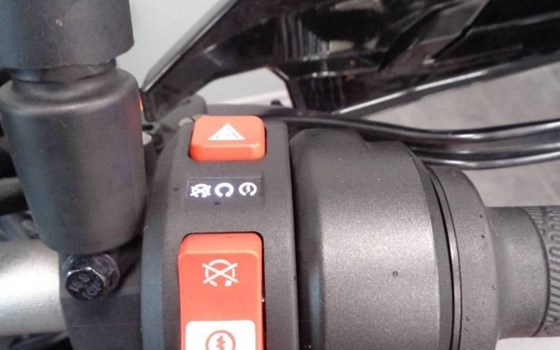 Gebrauchtmotorrad KTM 1290 Super Duke GT - Bild 4