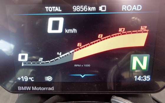 Gebrauchtmotorrad BMW S 1000 R - Bild 2