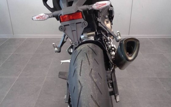 Gebrauchtmotorrad BMW S 1000 R - Bild 5