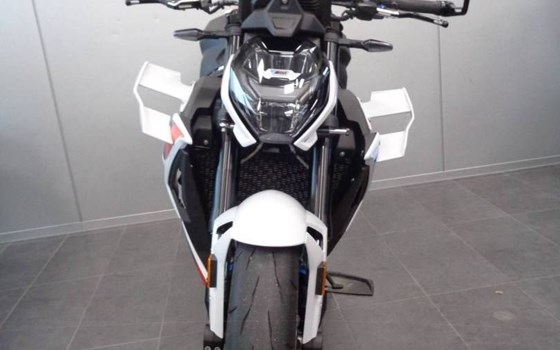 Gebrauchtmotorrad BMW M 1000 R - Bild 8