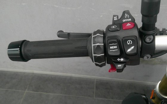 Gebrauchtmotorrad BMW F 900 R - Bild 12