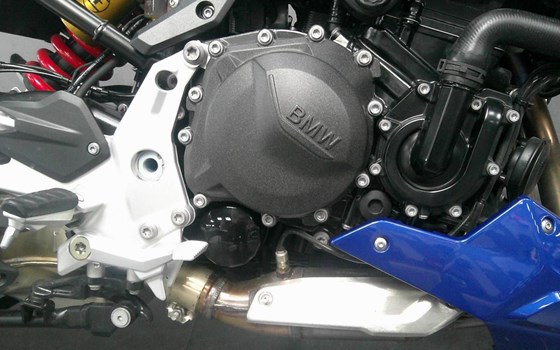 Gebrauchtmotorrad BMW F 900 R - Bild 3