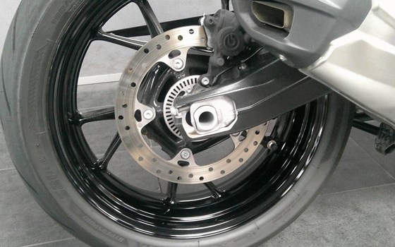 Gebrauchtmotorrad BMW F 900 R - Bild 4