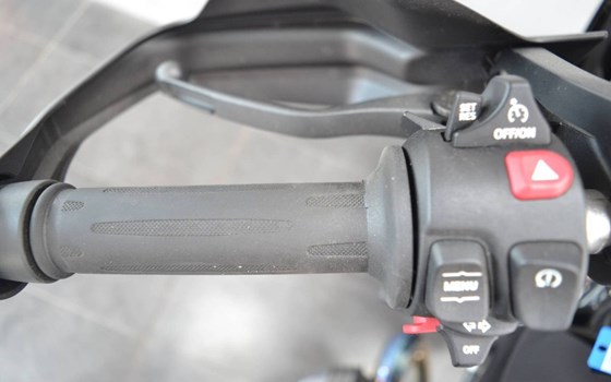 Gebrauchtmotorrad BMW R nineT - Bild 9