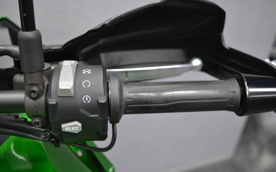 Gebrauchtmotorrad Kawasaki Versys 1000 SE - Bild 9