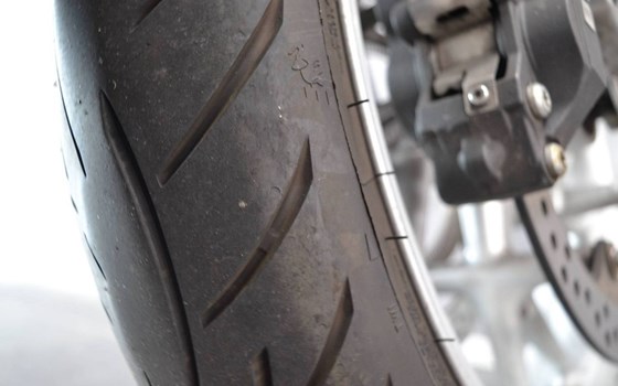 Gebrauchtmotorrad BMW K 1200 R - Bild 7