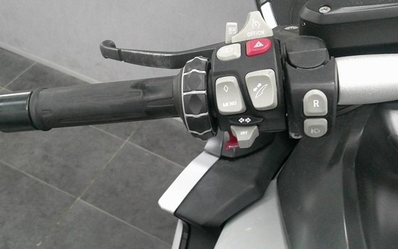 Gebrauchtmotorrad BMW K 1600 GT - Bild 12