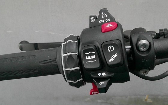 Gebrauchtmotorrad BMW F 900 R - Bild 12