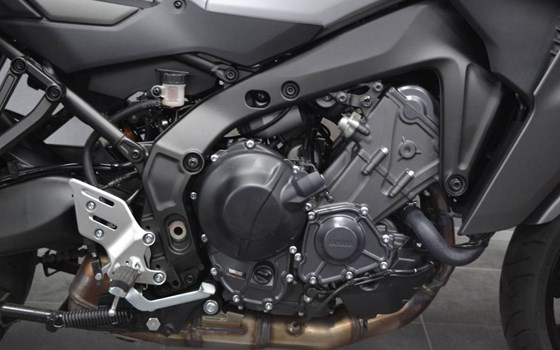 Gebrauchtmotorrad Yamaha Tracer 9 GT - Bild 5