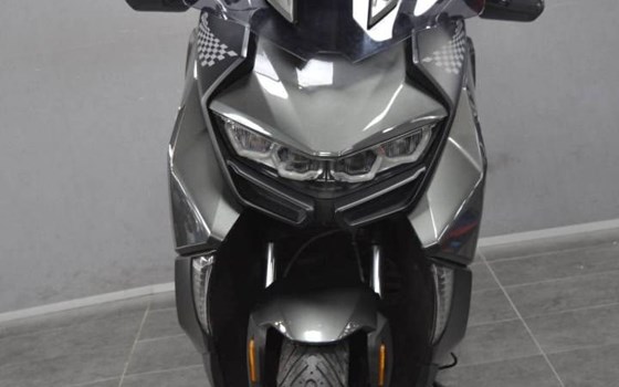 Gebrauchtmotorrad BMW C 400 GT - Bild 2