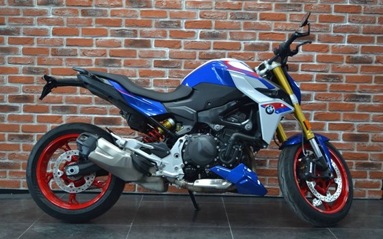 Gebrauchtmotorrad BMW F 900 R - Bild 1