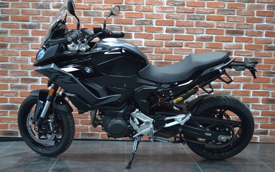 Gebrauchtmotorrad BMW F 900 XR - Bild 2