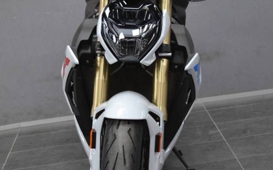 Gebrauchtmotorrad BMW S 1000 R - Bild 2