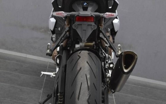 Gebrauchtmotorrad BMW S 1000 R - Bild 4