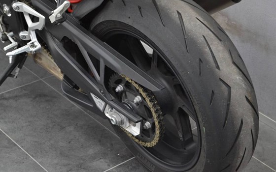 Gebrauchtmotorrad BMW S 1000 R - Bild 8