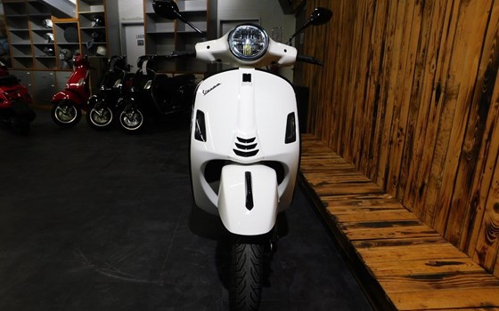 Neufahrzeug Vespa GTS 310 - Bild 4