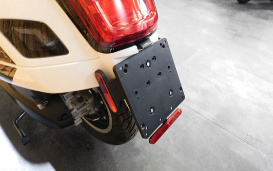 Neufahrzeug Vespa GTS 310 - Bild 9