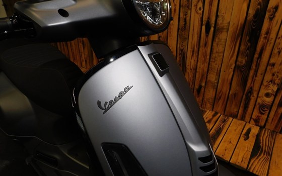 Neufahrzeug Vespa GTS 125 - Bild 6