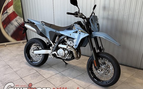 Neufahrzeug Suzuki DR-Z4SM - Bild 1