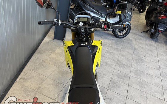 Neufahrzeug Suzuki DR-Z4S - Bild 8