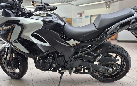 Gebrauchtmotorrad Kawasaki Versys 1100 SE - Bild 2