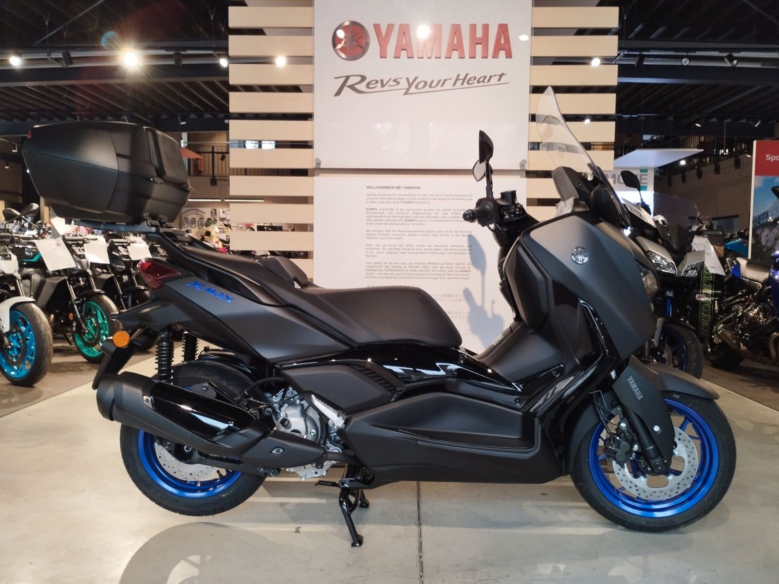 Yamaha XMAX 300