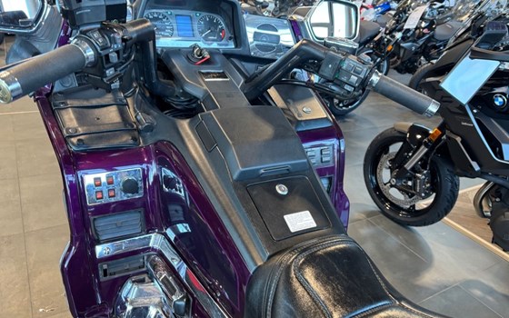 Gebrauchtmotorrad Honda GL 1500 Goldwing - Bild 7