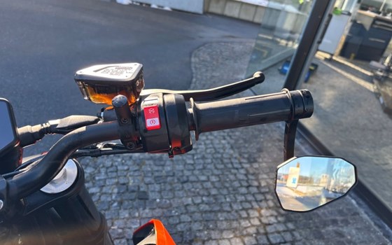 Gebrauchtmotorrad KTM 790 Duke - Bild 7