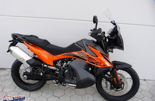 Neumotorrad KTM 890 Adventure
