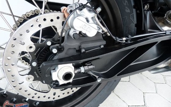 Neufahrzeug KTM 890 Adventure - Bild 3