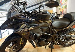 Neumotorrad Benelli TRK 502 X