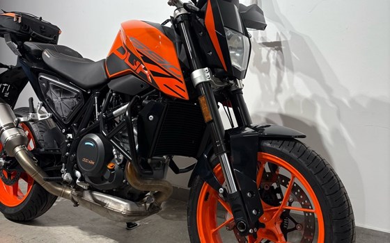 Gebrauchtmotorrad KTM 690 Duke - Bild 2