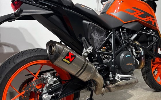 Gebrauchtmotorrad KTM 690 Duke - Bild 3