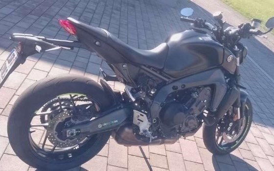 Gebrauchtmotorrad Yamaha MT-09 - Bild 1