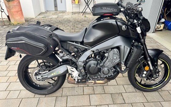 Gebrauchtmotorrad Yamaha MT-09 - Bild 2