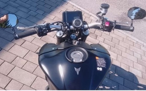 Gebrauchtmotorrad Yamaha MT-09 - Bild 4