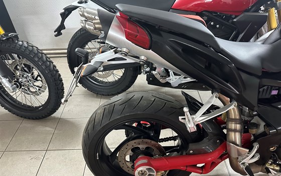 Gebrauchtmotorrad Benelli TNT 1130 - Bild 3