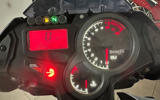 Gebrauchtmotorrad Benelli TNT 1130 - Bild 7