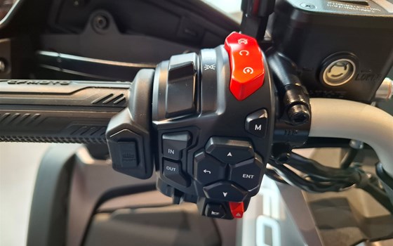 Neufahrzeug CFMOTO CForce 850 Touring Pro Limited - Bild 10