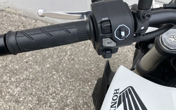 Gebrauchtmotorrad Honda CB1000 Hornet - Bild 17