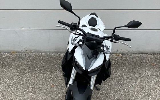 Gebrauchtmotorrad Honda CB1000 Hornet - Bild 4