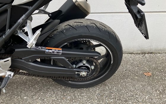 Gebrauchtmotorrad Honda CB1000 Hornet - Bild 7