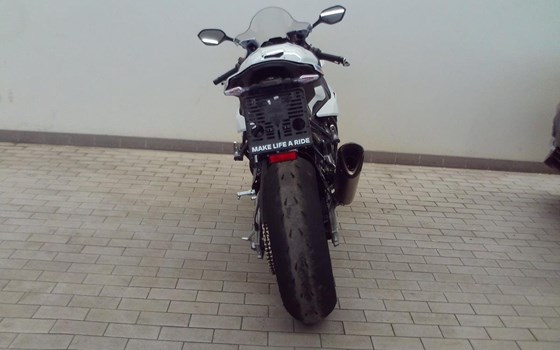 Gebrauchtmotorrad BMW S 1000 RR - Bild 6