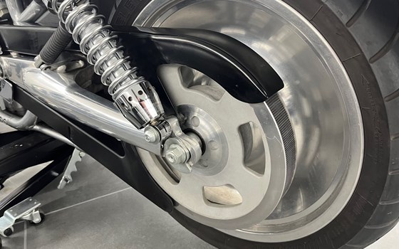 Gebrauchtmotorrad Harley-Davidson V-Rod VRSCA - Bild 11