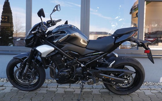 Gebrauchtmotorrad Kawasaki Z900 - Bild 2