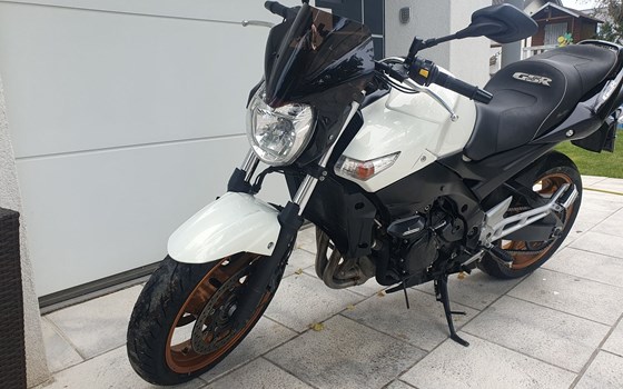 Gebrauchtmotorrad Suzuki GSR 600 - Bild 2