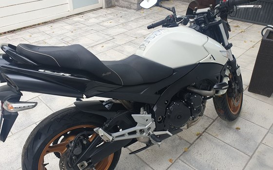 Gebrauchtmotorrad Suzuki GSR 600 - Bild 5