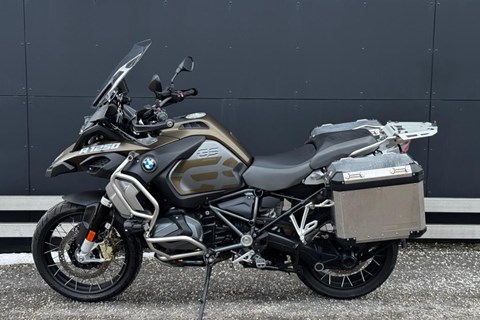 BMW R1250GS